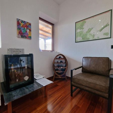 Appartamento La casa in centro Olbia Esterno foto